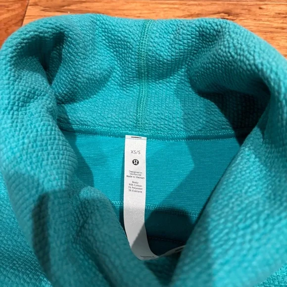 NWT lululemon ribbed funnel neck pullover size small teal color brand new - Picture 5 of 7